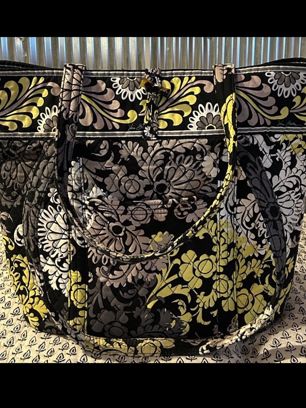 Vera Bradley Baroque Quilted Tote Bag Purse Multiple Pockets 15” x 14” x 6”